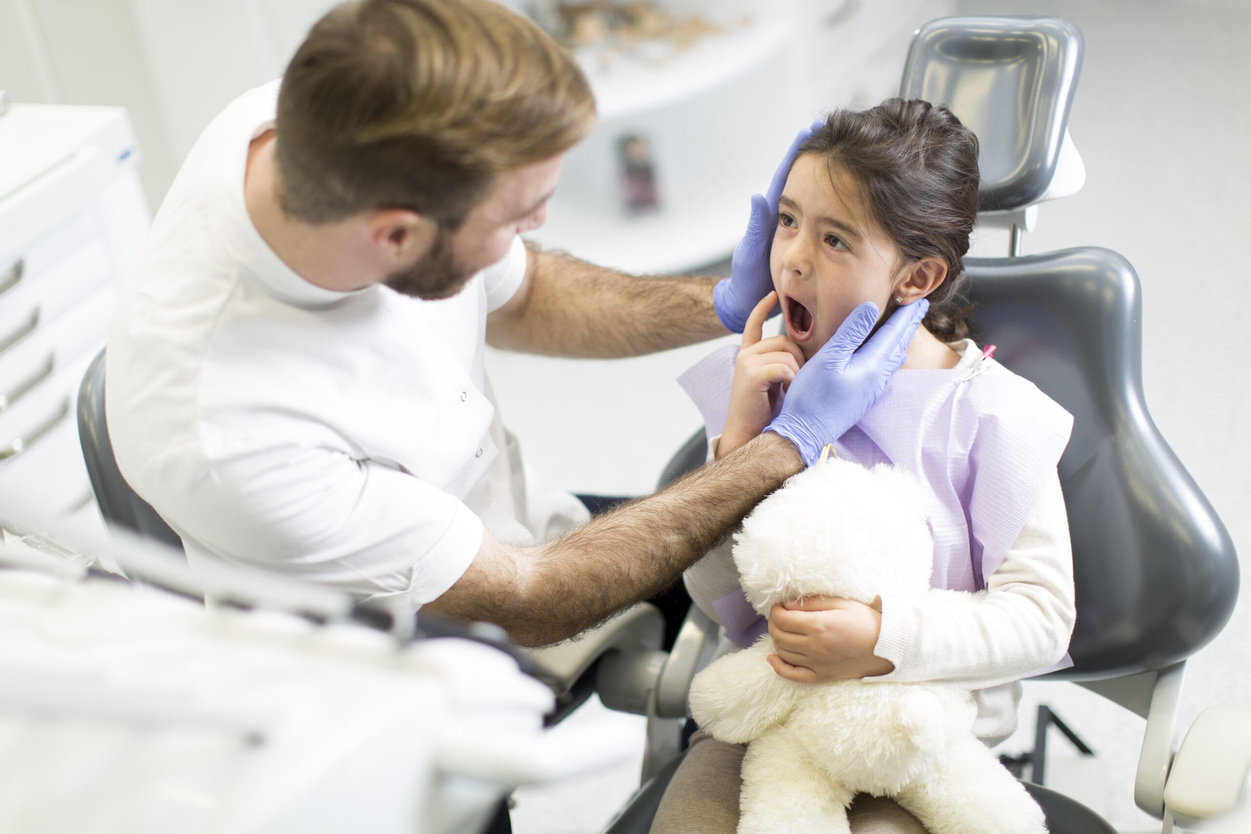 why age 7 is the best time to visit a pediatric dentist in woodbridge