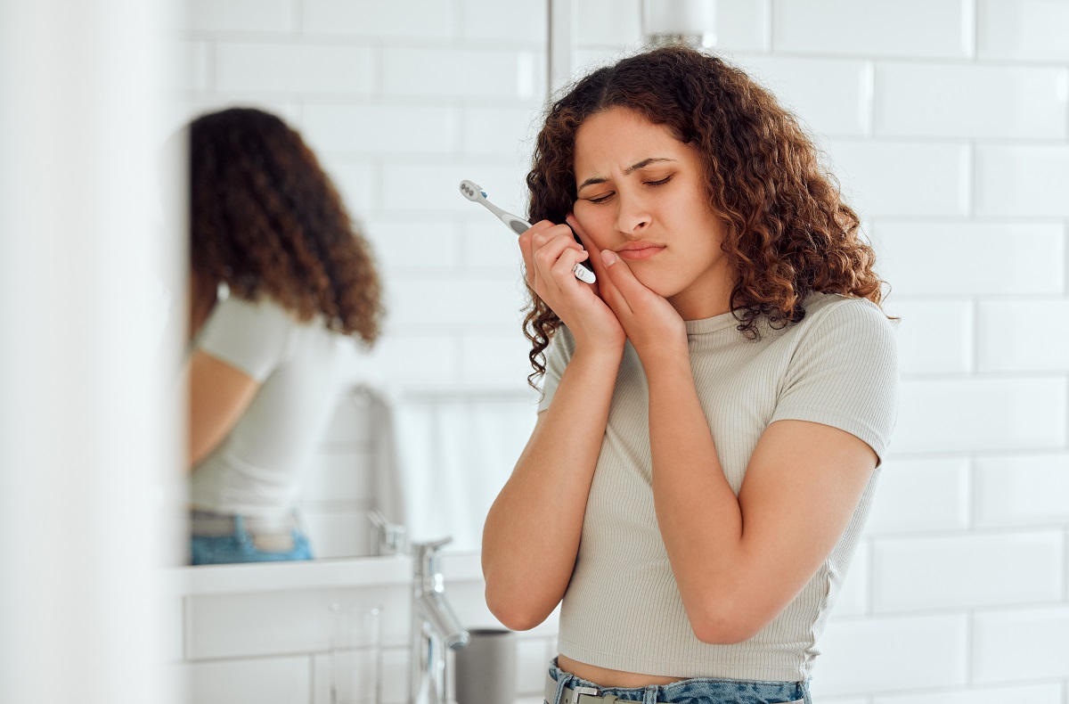 lake ridge dentists explains why tooth pain comes and goes