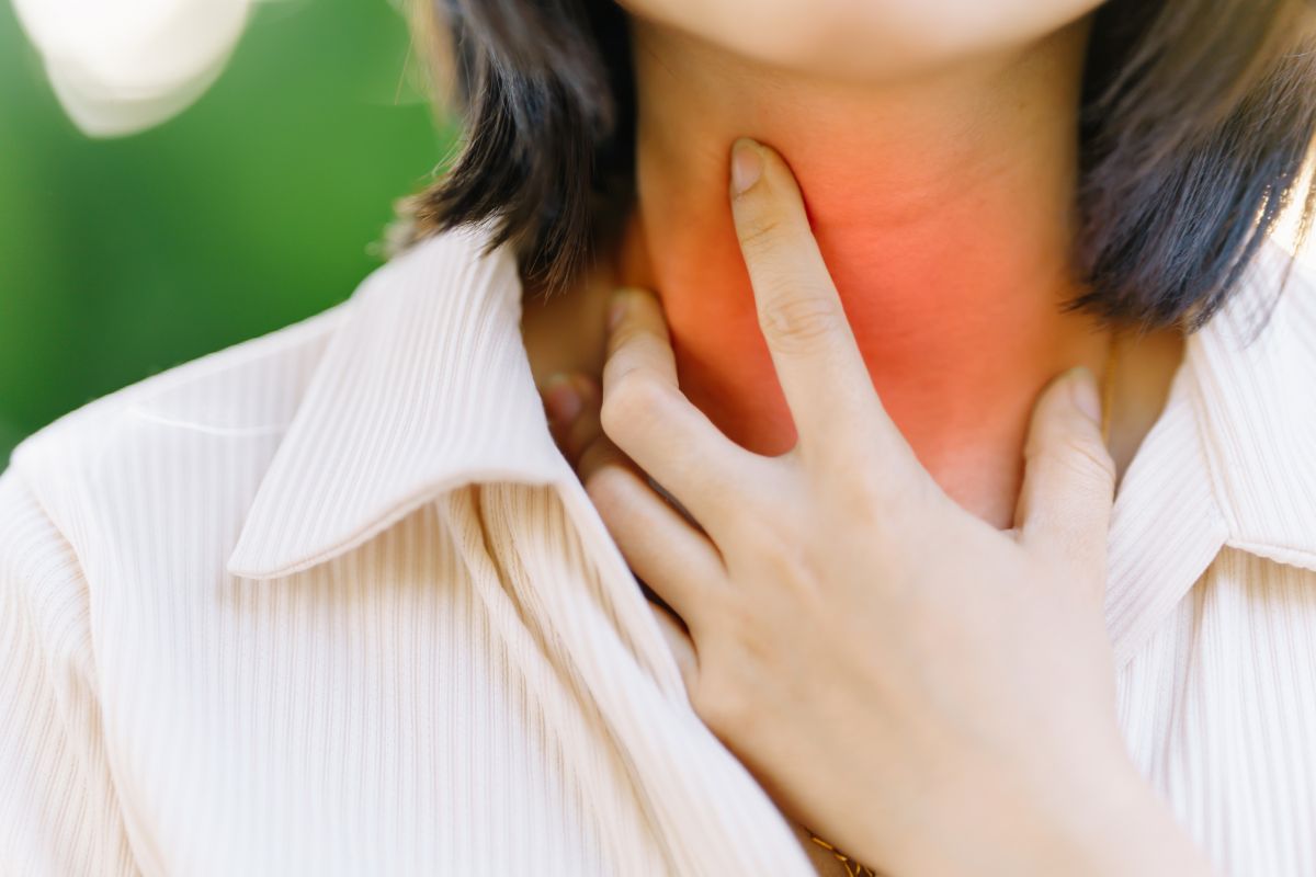 What Kills a Sore Throat Fast Overnight
